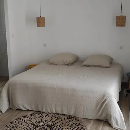 Belle Maison Neuve Proche La Rochelle Вилла *