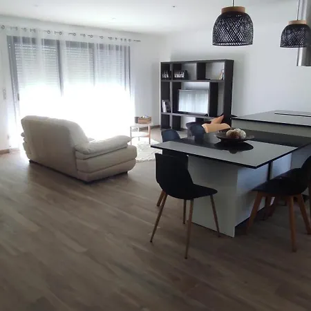 Belle Maison Neuve Proche La Rochelle Вилла *